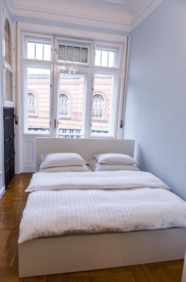 Luxury Downtown 3 Bedroom Apartment By Synagoge With Beautiful View Budapeste Exterior foto