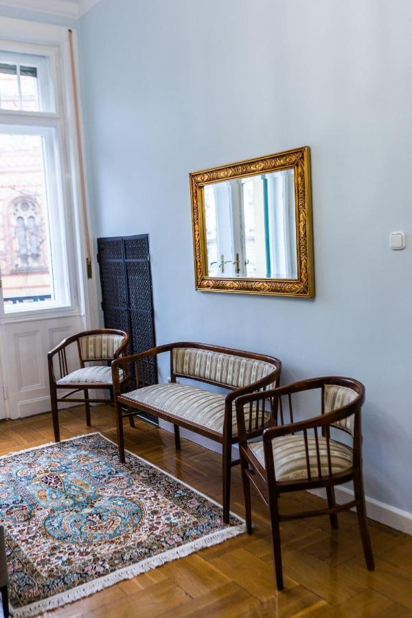 Luxury Downtown 3 Bedroom Apartment By Synagoge With Beautiful View Budapeste Exterior foto