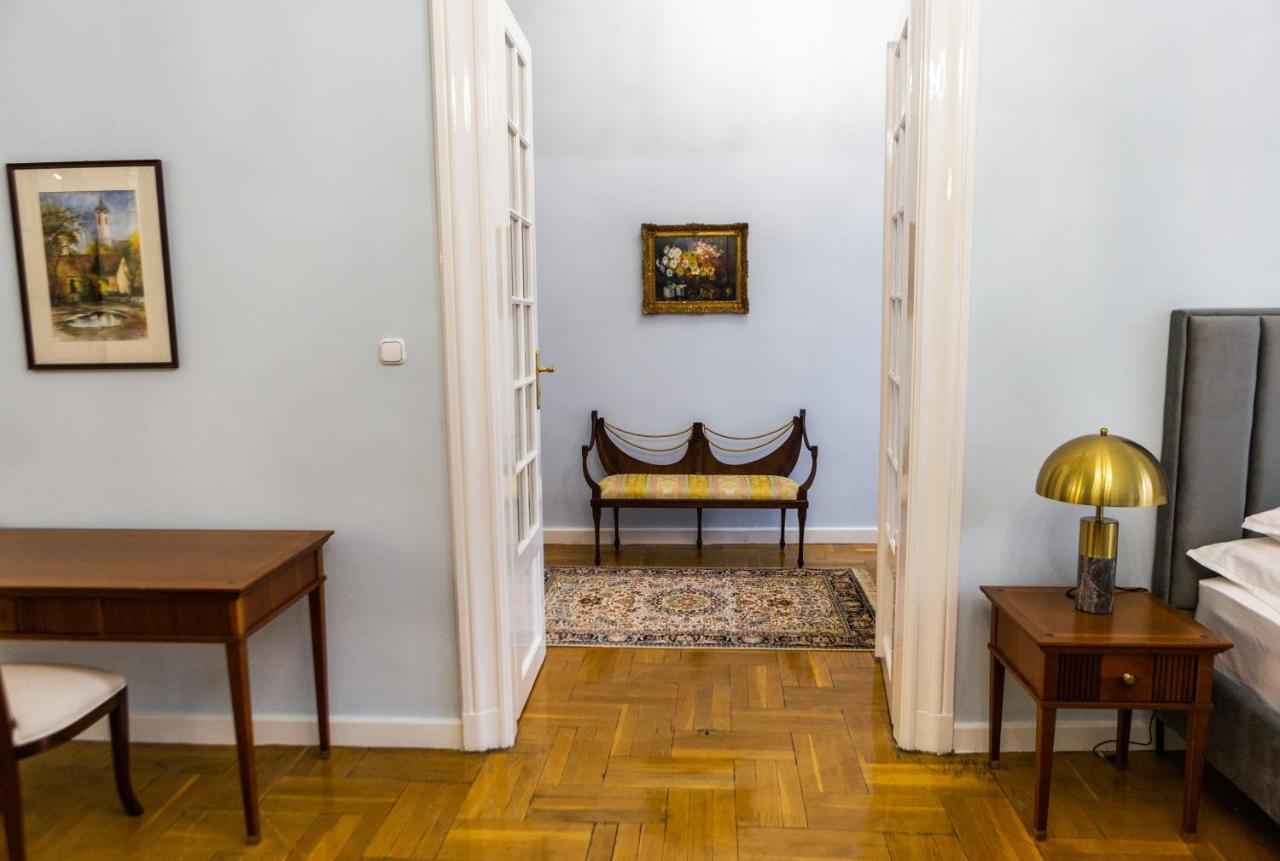Luxury Downtown 3 Bedroom Apartment By Synagoge With Beautiful View Budapeste Exterior foto