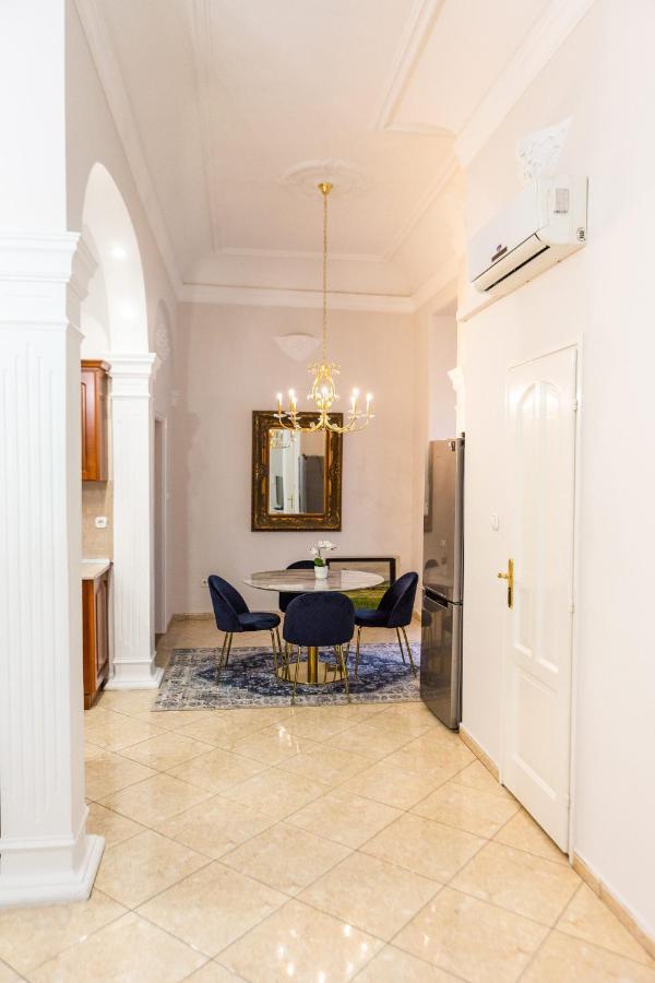 Luxury Downtown 3 Bedroom Apartment By Synagoge With Beautiful View Budapeste Exterior foto