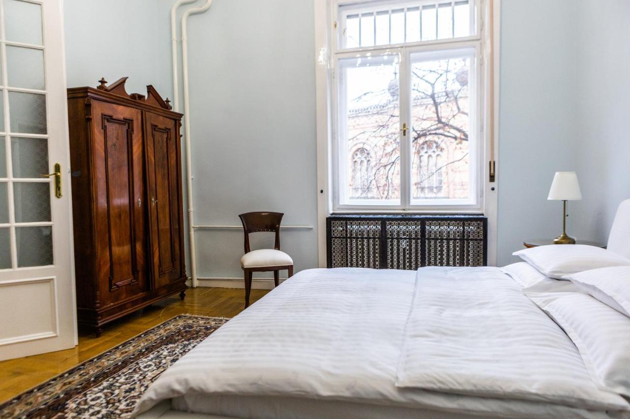 Luxury Downtown 3 Bedroom Apartment By Synagoge With Beautiful View Budapeste Exterior foto